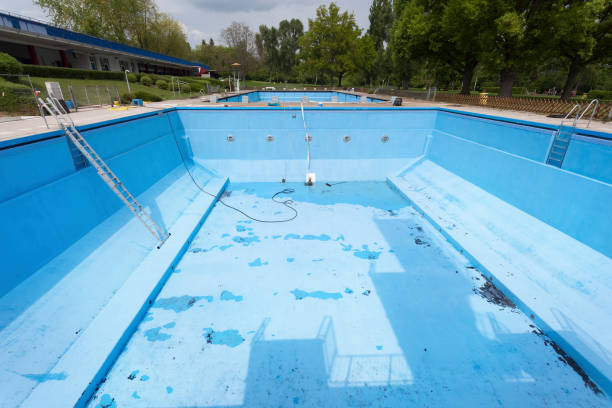 Best Water damage restoration experts  in Manorville, NY